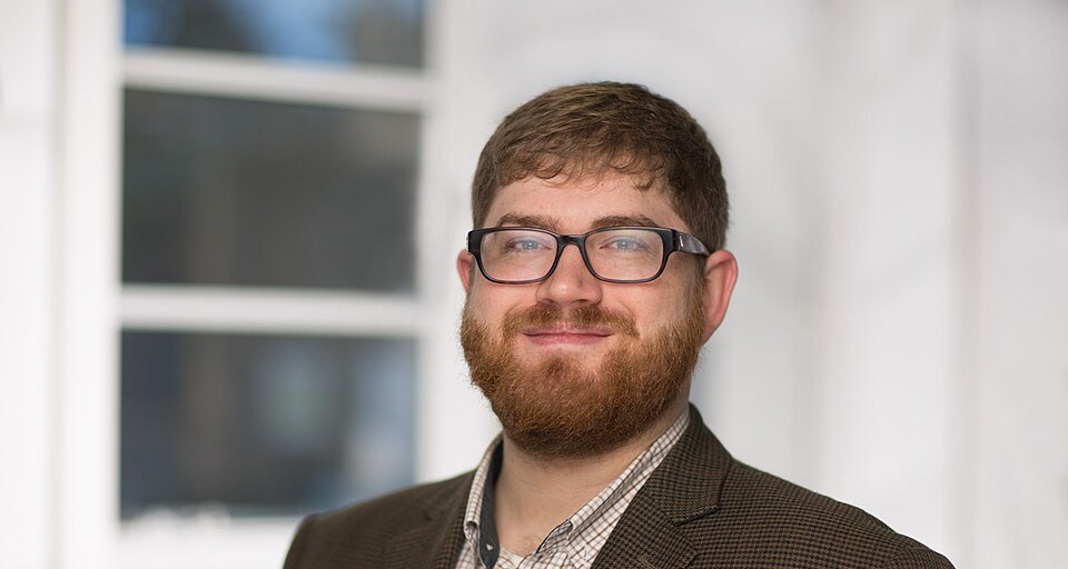 Ex-pesquisador da OpenAI propõe renda básica de US$ 10 mil na era da IA — entenda o que isso muda para você e para o mercado de hardware - Imagem do artigo